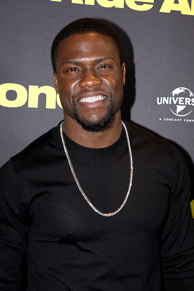 How Tall is Kevin Hart